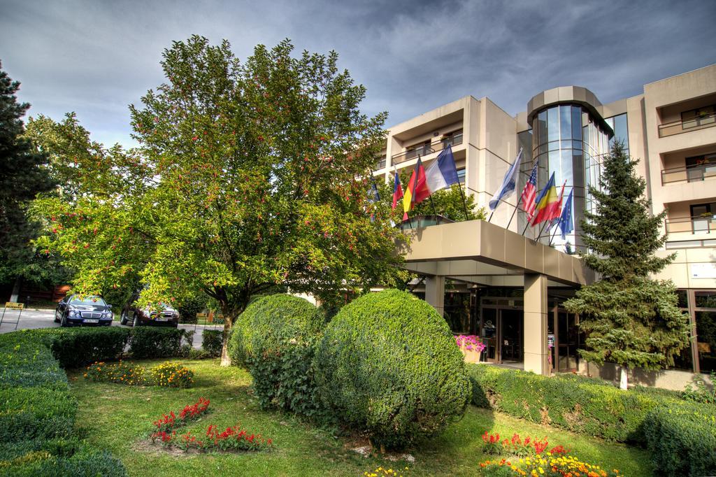 Hotel Dumbrava Bacău Extérieur photo